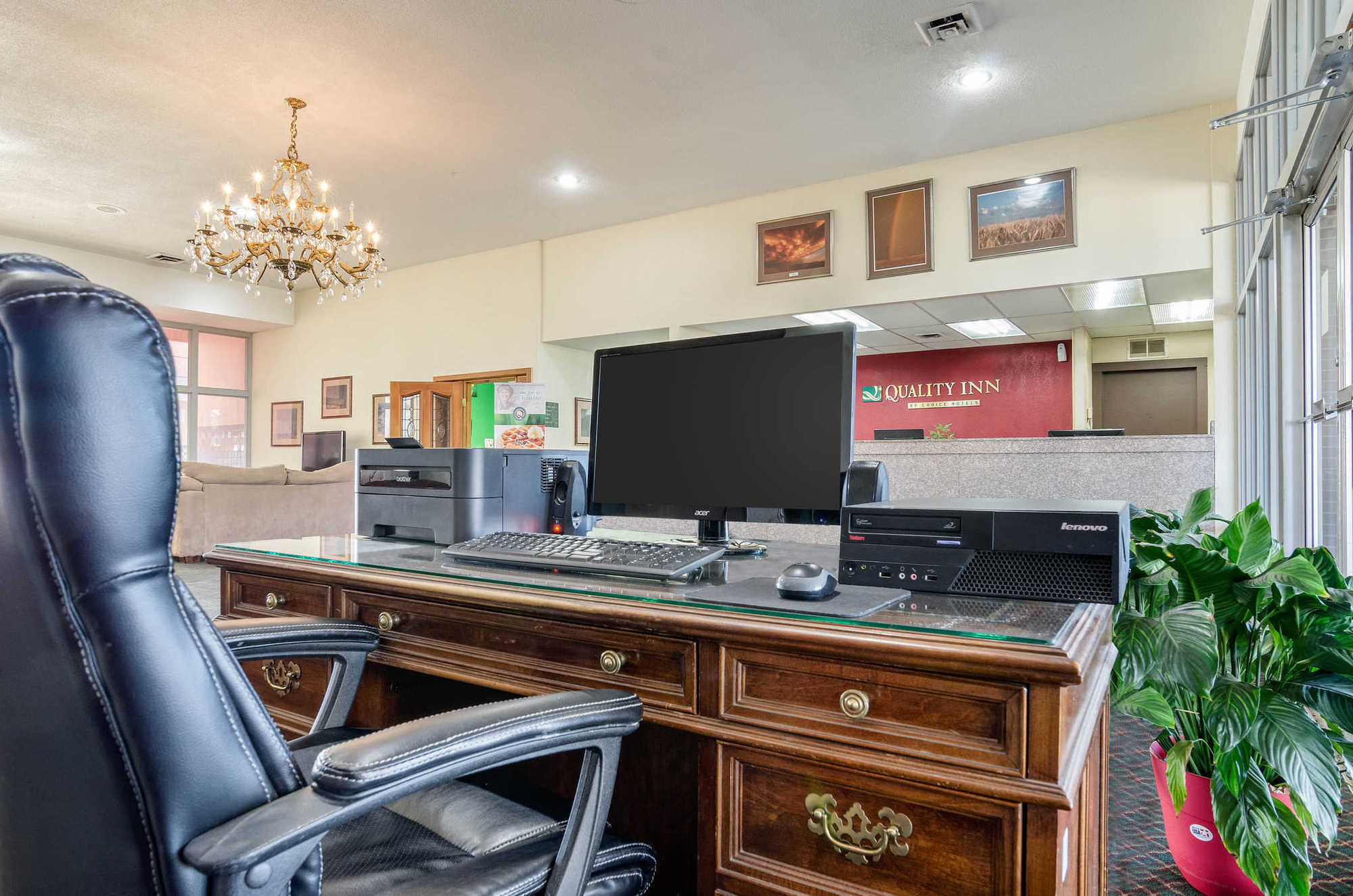 Colby Inn And Suites Facilidades foto